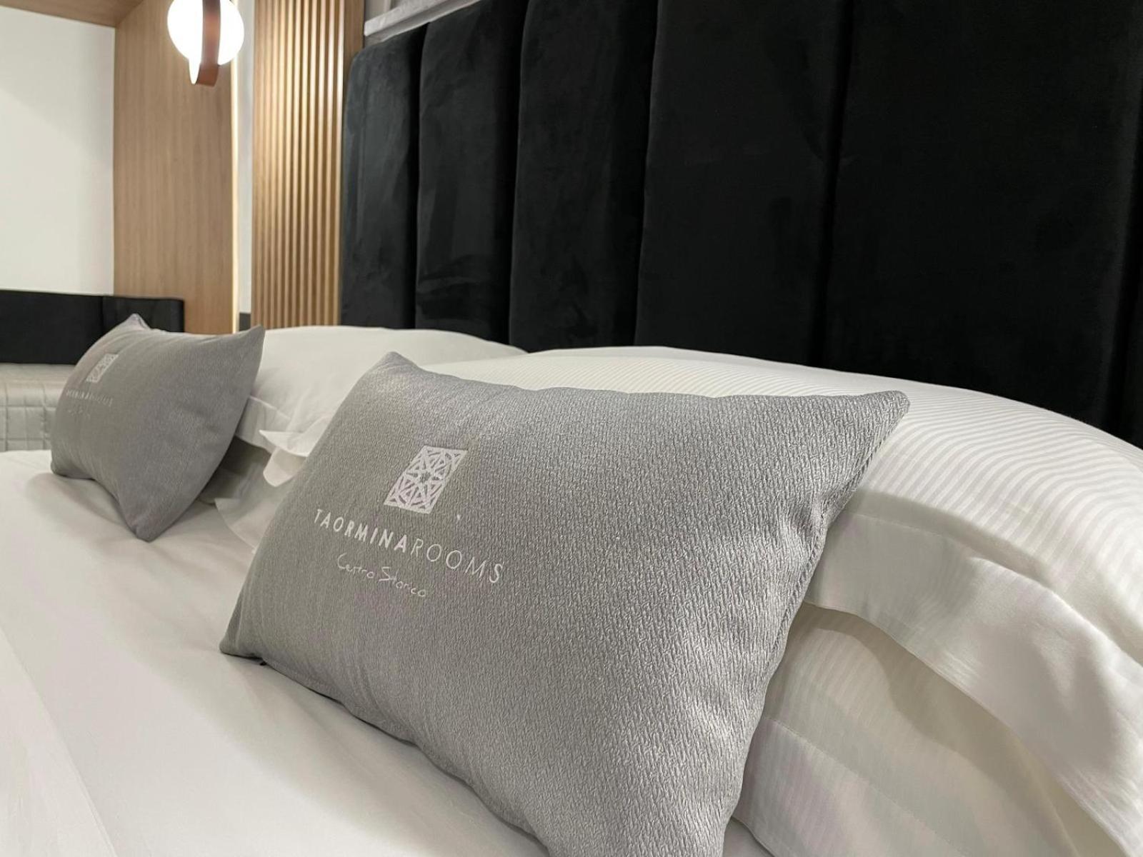 Taormina Rooms Centro Storico Екстер'єр фото